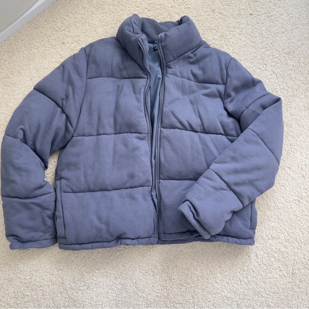 Brandy Melville Macy Puffer Jacket